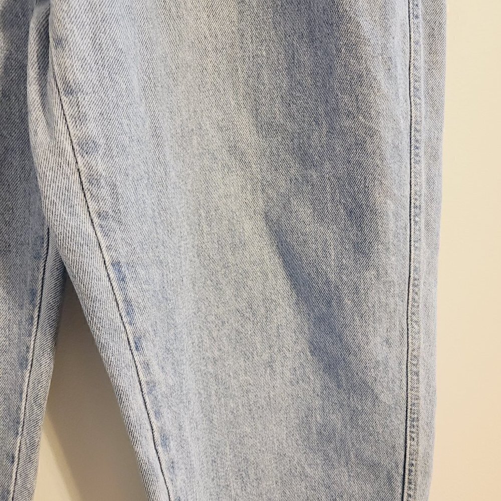 Brittania | Women's Vintage High Waist Light Wash Jeans (Size 18 Average) - Picture 7 of 14